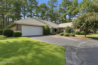 42 Alston Place, Southern Pines, NC 28387 – photo 2: 2-web-or-mls-DSC07429