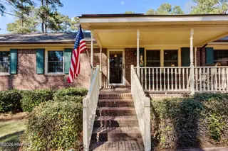 205 W Hedgelawn Way, Southern Pines, NC 28387 – photo 4: h38