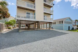909 Carolina Beach Avenue N Unit 2b, Carolina Beach, NC 28428 – photo 5: 909CarolinaBeachAveNUnit2B(4)