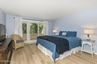 331 Salter Path Road 104 Beachwalk, Pine Knoll Shores, NC 28512 – photo 17: Large primary bedroom suite