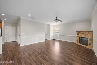 2019 Leighton Drive A, Greenville, NC 27834 – photo 12: 14-web-or-mls-BLS_0015