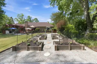 1211 Pine Valley Drive, New Bern, NC 28562 – photo 11: 68-web-or-mls-DSC_4843