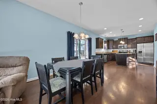 752 Chadwick Shores Drive, Sneads Ferry, NC 28460 – photo 14: 20_breakfast nook