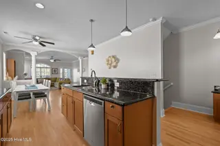 1410 Snapper Lane Unit 2, Carolina Beach, NC 28428 – photo 15: 40-web-or-mls-DSC06065