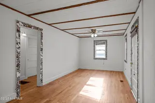 2205 Bay Street, Morehead City, NC 28557 – photo 15: Living