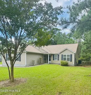 1519 Chadwick Shores Drive, Sneads Ferry, NC 28460 – photo 2: IMG_6506
