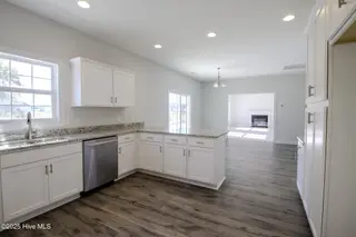 614 Blue Falcon Court, Jacksonville, NC 28546 – photo 11: IMG_3652