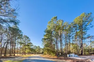 1110 Barkentine Drive, New Bern, NC 28560 – photo 3: 1110 Barkentine Drive