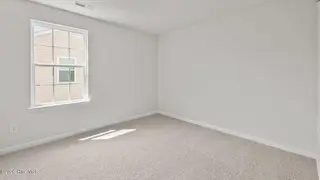 2020 Montalvan Drive, Greenville, NC 27834 – photo 21: 81-web-or-mls-DSC_7452