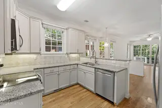8313 Vintage Club Circle, Wilmington, NC 28411 – photo 16