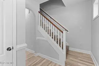 302 First Post Road, Jacksonville, NC 28546 — 4-bedroom home in Towne Pointe, Jacksonville, NC, photo 5 of 38: Entry