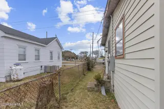 1102 Bay Street, Morehead City, NC 28557 – photo 11: 17_img_1893