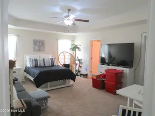 104 Falken Court, New Bern, NC 28562 – photo 12: downstairs master suite