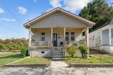 618 N 11th St, Wilmington