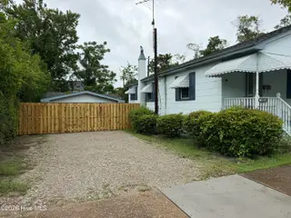 1121 S 6th Street, Wilmington, NC 28401 – photo 7