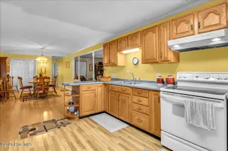 110 Dogwood Circle, Leland, NC 28451 – photo 8: 07-Final 110 Dogwood Cir Leland-RJREM-40