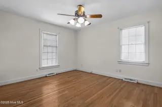 911 Parkside Drive NW, Wilson, NC 27896 – photo 17: 15-web-or-mls-911-parkside-dr-nw-wilson-