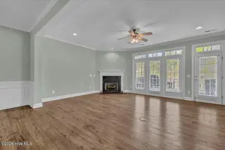 4907 Whitner Drive, Wilmington, NC 28409 — 3-bedroom townhome in Holly Glen, Wilmington, NC, photo 6 of 37