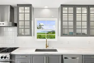 404 Perkins Road, Beaufort, NC 28516 – photo 8: View of water from kitchen window