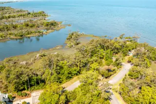 3 West Court, Pine Knoll Shores, NC 28512 – photo 4: McGinnis Point West Court