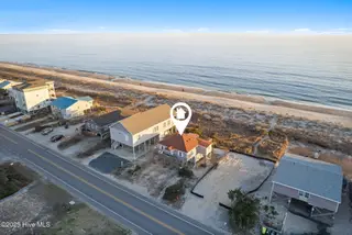 4025 E Beach Drive, Oak Island, NC 28465 – photo 6: 7-web-or-mls-CAMMediaLLC.com (7 of 47)