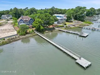 915 Chadwick Shores Drive, Sneads Ferry, NC 28460 – photo 5