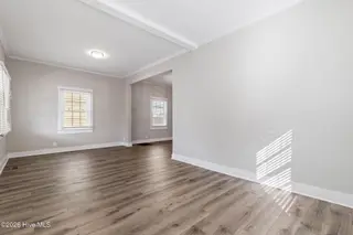 813 Walnut Street, Wilmington, NC 28401 – photo 8: 11-web-or-mls-GI - 813 Walnut St - Listi