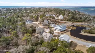 312 Lord Berkeley Drive, Emerald Isle, NC 28594 – photo 6: Great Location