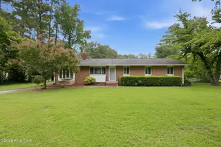 5004 Trent Woods Drive, Trent Woods, NC 28562 – photo 1: 1-web-or-mls-DSC_8730