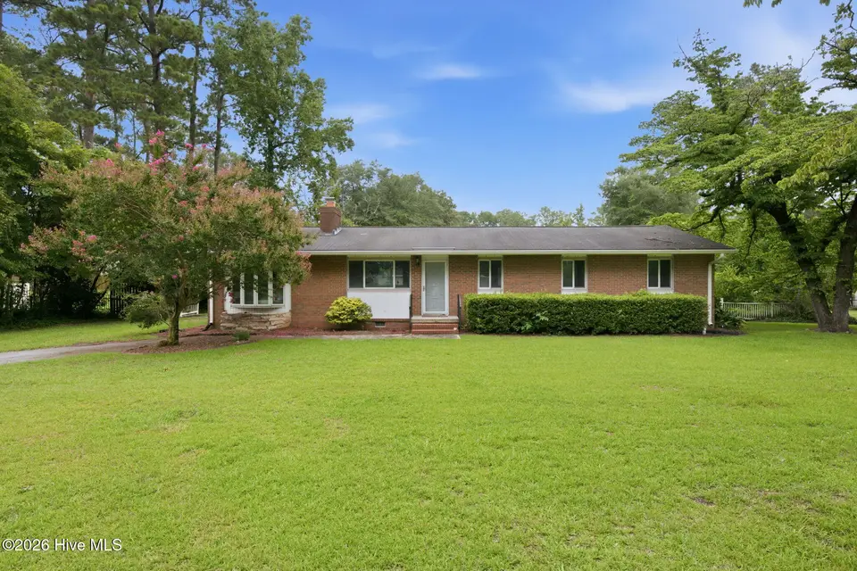 5004 Trent Woods Drive, Trent Woods, NC 28562 – photo 1 of 52: 1-web-or-mls-DSC_8730