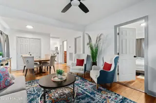 917 Wooster Street, Wilmington, NC 28401 – photo 6: 008-917WoosterStreet-Wilmington-NC-28401