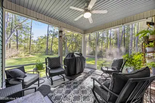 508 Crystal Road, Southport, NC 28461 — 3-bedroom home in Boiling Spring Lakes, Southport, NC, photo 6 of 50: 32_screened porch