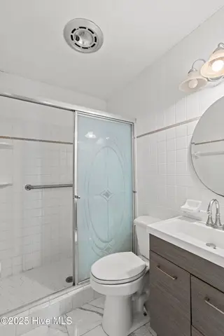 200 Banks Street, Jacksonville, NC 28540 — 3-bedroom home in New River Homes, Jacksonville, NC, photo 12 of 50