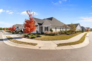 3819 Berkeley Court, Southport, NC 28461 — 4-bedroom townhome in St James, Southport, NC, photo 17 of 48: 24-web-or-mls-BTS00255