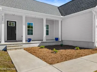 202 Pembury Way, Richlands, NC 28574 – photo 6: 025a8637