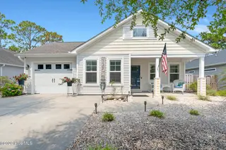 123 NE 15th Street, Oak Island, NC 28465 – photo 2