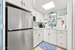 1918 W Fort Macon Road 134, Atlantic Beach, NC 28512 – photo 16: 25-web-or-mls-IMG_1586_edit