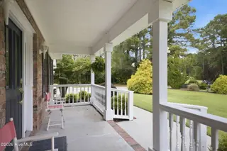 107 Silver Lake Court, Swansboro, NC 28584 – photo 6: 44-web-or-mls-590A5427