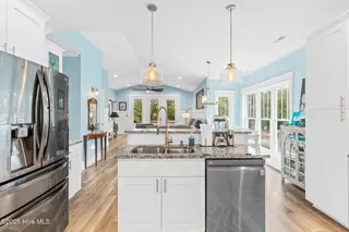 205 NE 59th Street, Oak Island, NC 28465 – photo 22: 20-web-or-mls-Cammediallc.com (47 of 68)