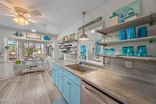 6105 Pelican Drive, New Bern, NC 28560 – photo 18: 17-web-or-mls-0C0A4865