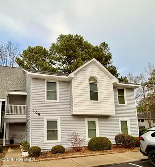 108 W Victoria Court F, Greenville, NC 27834 – photo 1: IMG_4672