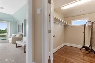 255 Gatsey Lane, Beaufort, NC 28516 — 3-bedroom home in Stanton Landing, Beaufort, NC, photo 21 of 53: Primary suite top floor