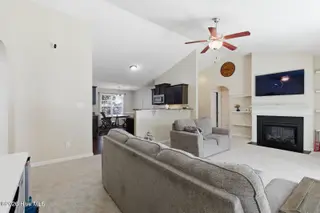404 Hidden Oaks Drive, Jacksonville, NC 28546 – photo 8: hidden-8