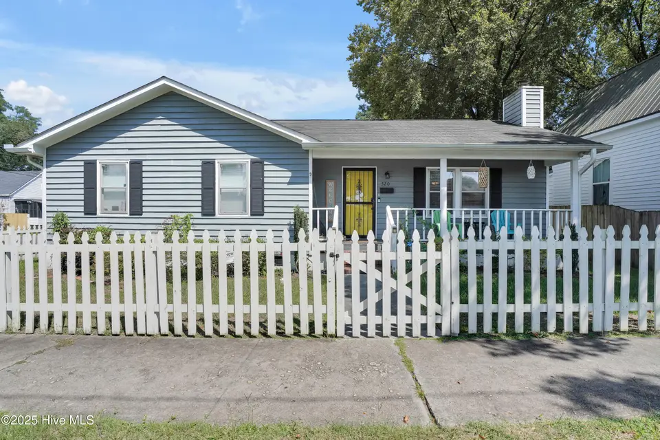 520 N 7th Street, Wilmington, NC 28401 – photo 1 of 15: 520N7thStreet