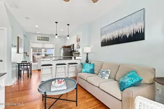 107 W Bogue Boulevard 3, Atlantic Beach, NC 28512 – photo 6: 28-web-or-mls-IMG_9606