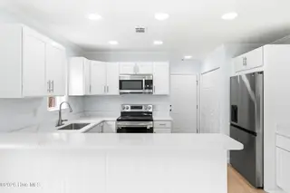 2325 Jefferson Street, Wilmington, NC 28401 – photo 10