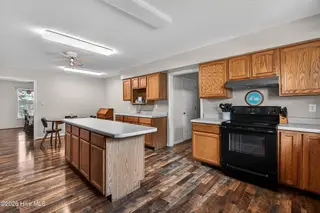 171 Frost Road, Newport, NC 28570 – photo 13: spacious kitchen