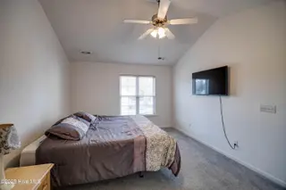 304 Fault Circle, Greenville, NC 27858 — 3-bedroom home in Arbor Hills, Greenville, NC, photo 14 of 31: Primary Bedroom