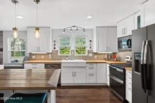 1279 Stone Chimney Road SW, Supply, NC 28462 – photo 19: Kitchen