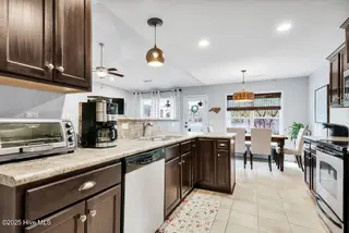 545 Montego Court, Wilmington, NC 28411 – photo 13: 545MontegoCourt-23